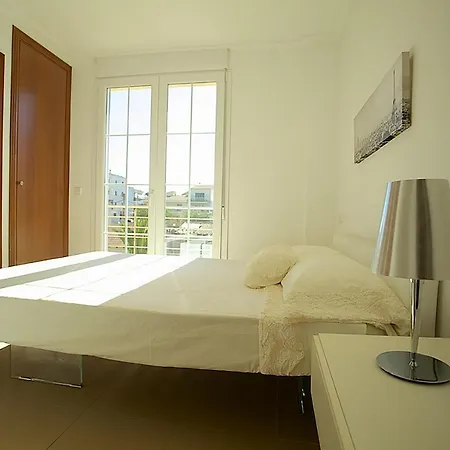 Apartment Apartment Minimal